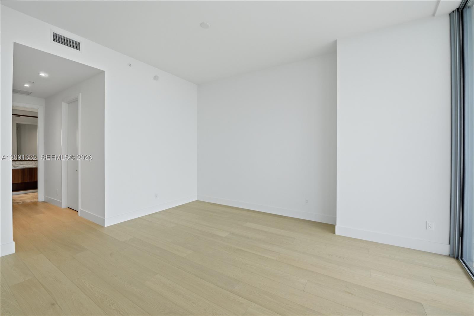 175 Southeast 25th Road, Unit 3302 Miami, FL 33129 - Photo 19 of 83 Gallery Image 19