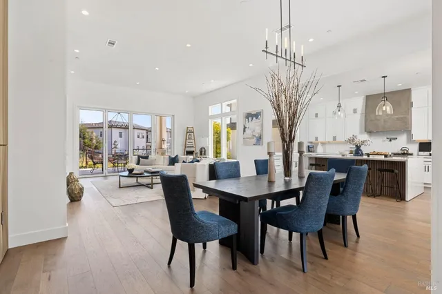 $1,899,000 | 3742 Sawgrass Place, Santa Rosa, CA 95403