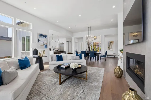 $1,899,000 | 3742 Sawgrass Place, Santa Rosa, CA 95403