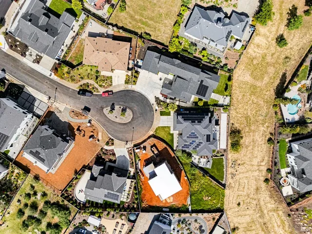 $1,899,000 | 3742 Sawgrass Place, Santa Rosa, CA 95403