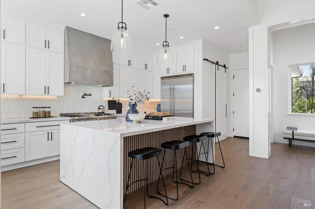 $1,899,000 | 3742 Sawgrass Place, Santa Rosa, CA 95403