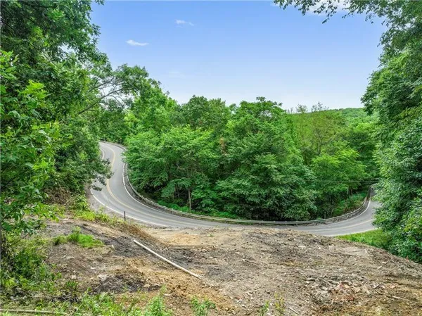 $40,000 | 420 Braun Road, Beaver Falls, PA 15010