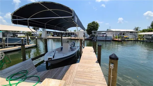 $149,900 | 3811 Coconut Drive, St. James City, FL 33956