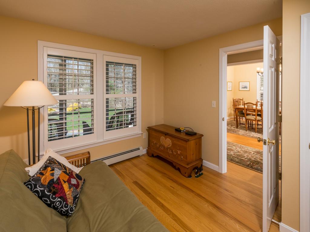 154 Seabury Road York, ME 03909 - Photo 17 of 36 Gallery Image 17