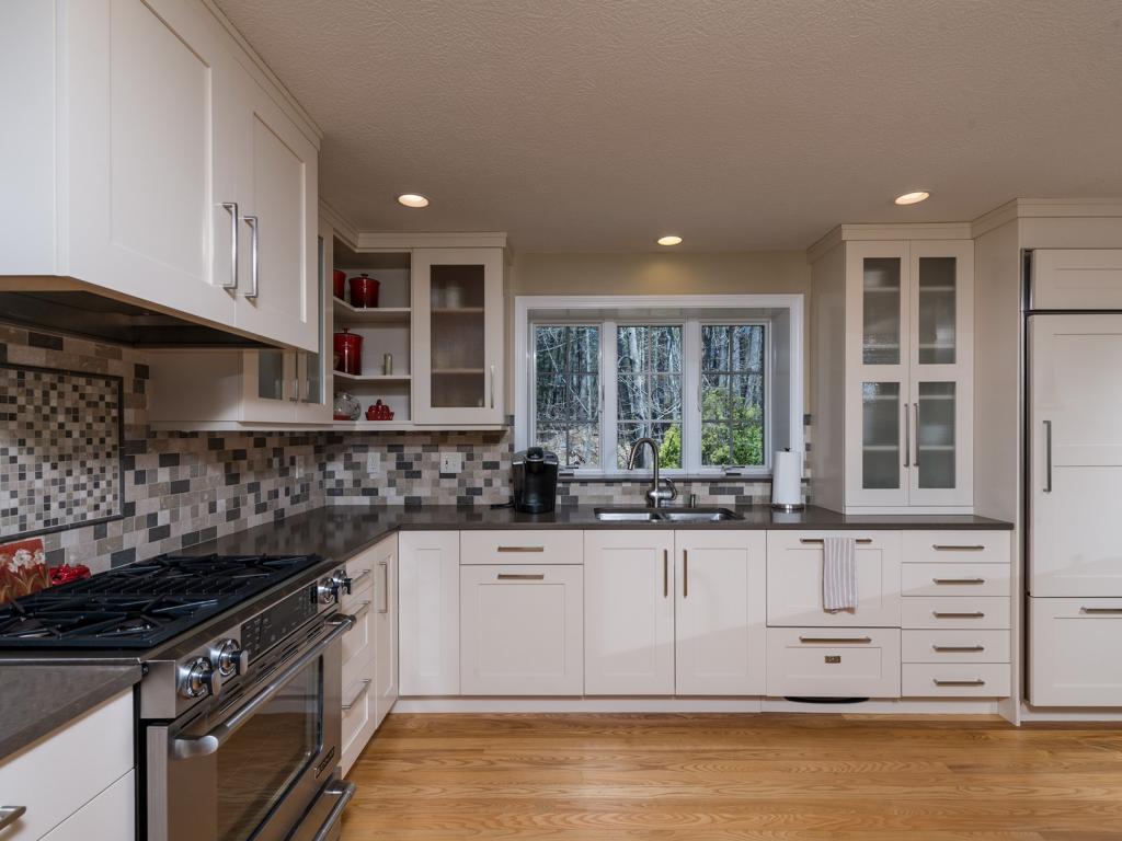 154 Seabury Road York, ME 03909 - Photo 10 of 36 Gallery Image 10