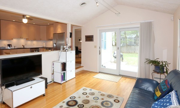 107 Overbrook Drive Wellesley, MA 02482 - Photo 10 of 25