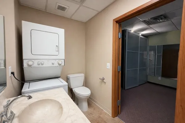 $1,350 | 35 North Saginaw Street, Unit 3, Pontiac, MI 48342