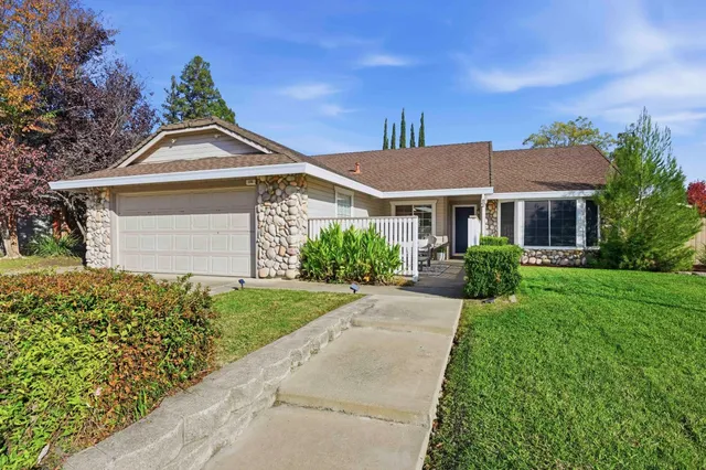 $704,000 | 135 Winterstein Drive, Folsom, CA 95630