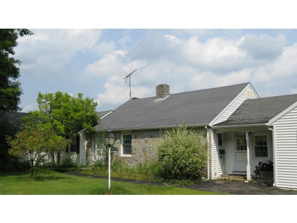 446 Halls Hill Road Alton, NH 03809 - Photo 1 of 33 Gallery Image 1