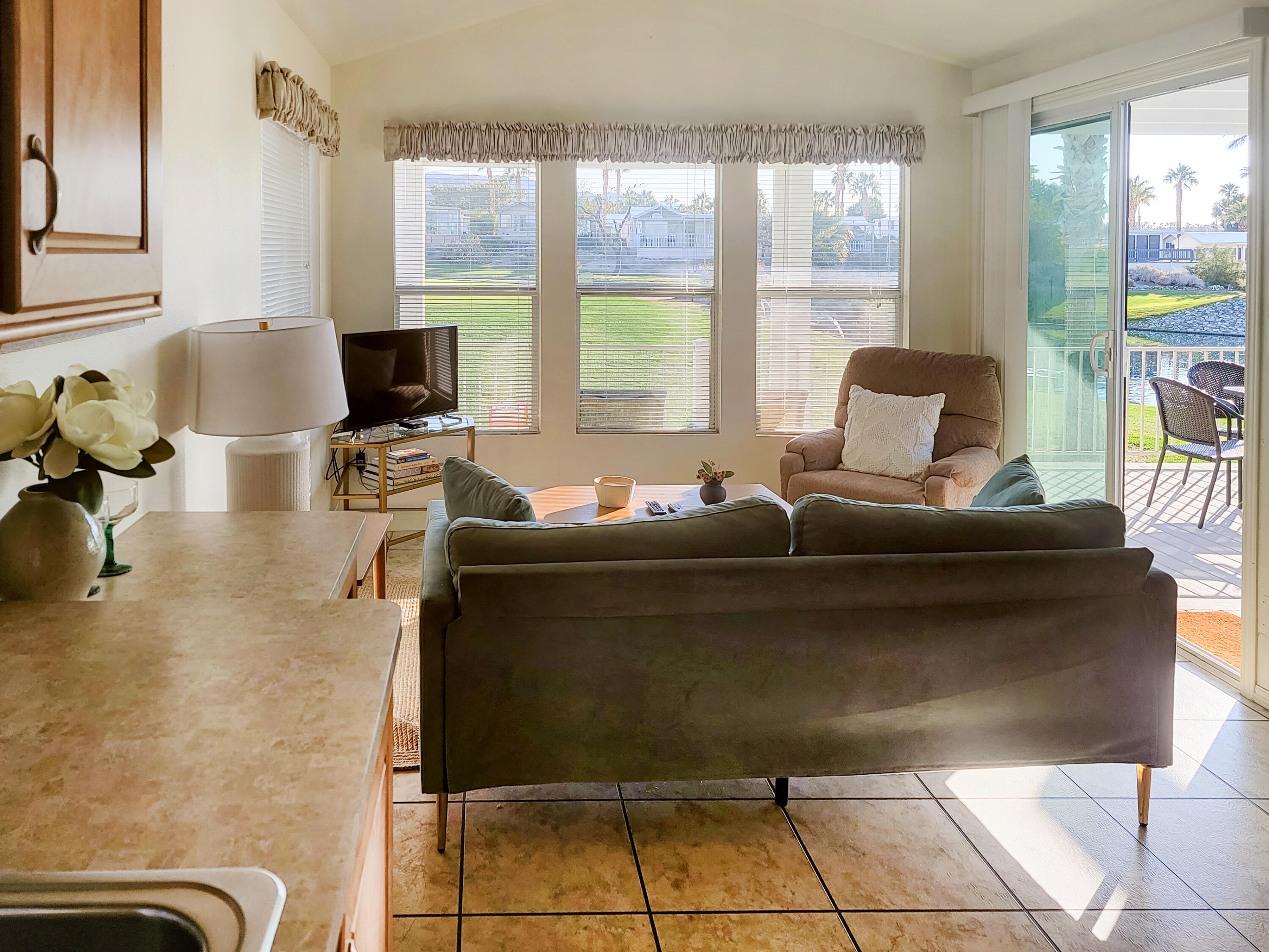 70200 Dillon Road, Unit 656 Desert Hot Springs, CA 92241 - Photo 8 of 18 Living Room