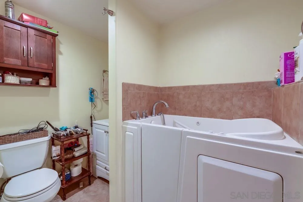 1657 Tarleton Street Spring Valley, CA 91977 - Photo 18 of 27 Gallery Image 18