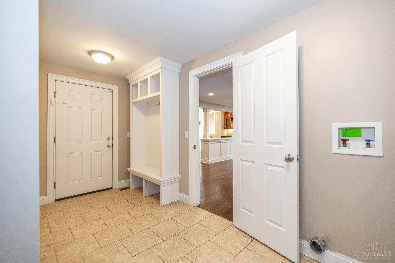 9740 Zig Zag Road Cincinnati, OH 45242 - Photo 29 of 41