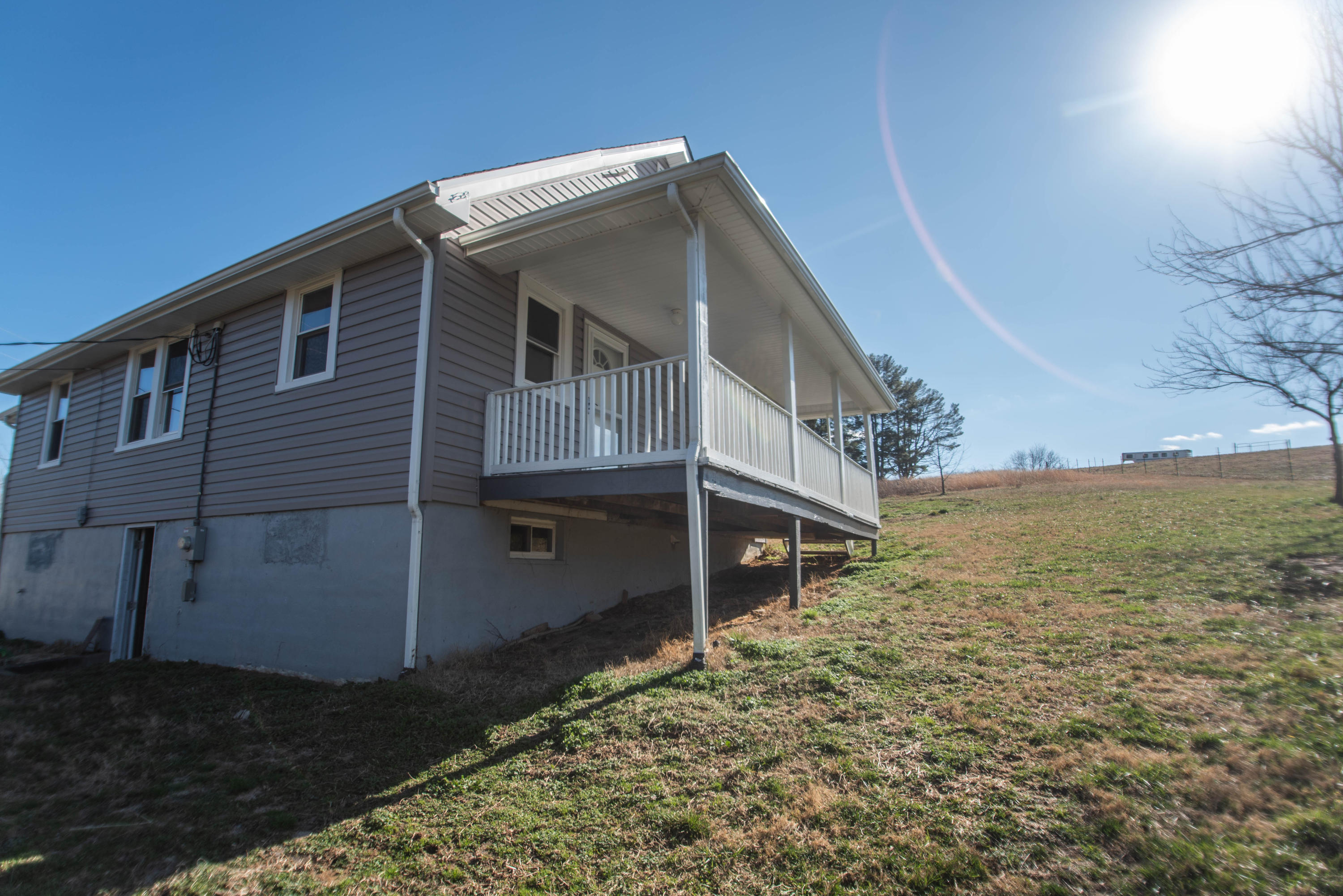 1005 Loyds Store Road Vinton, VA 24179 - Photo 8 of 37 DSC_8296