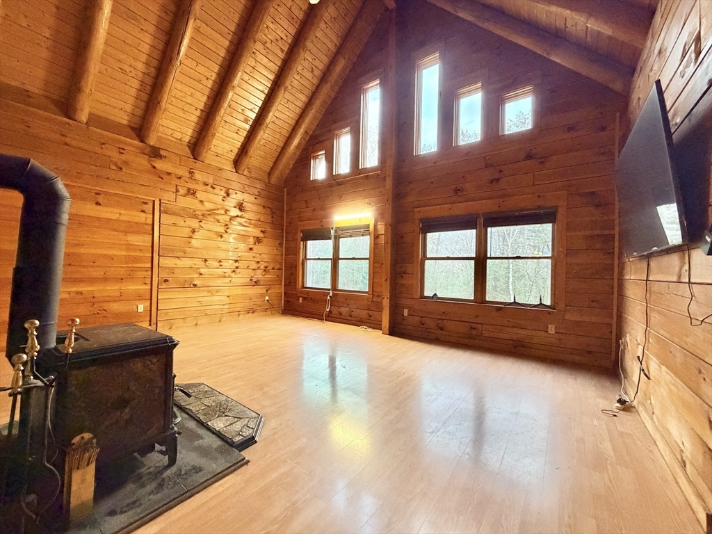 1854 Greenwich Road Hardwick, MA 01082 - Photo 23 of 42 a view of an empty room