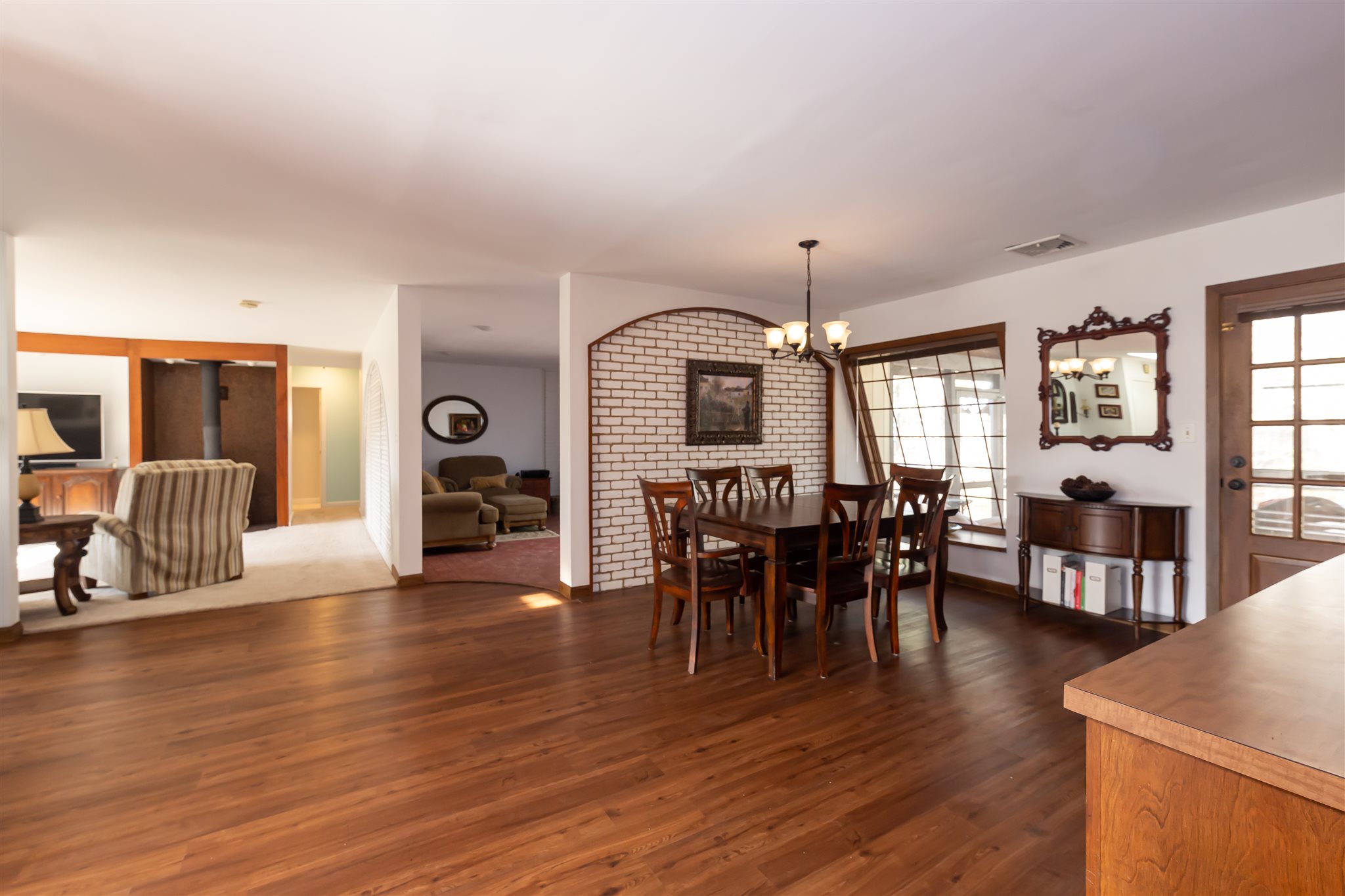 244 Back River Road Bedford, NH 03110 - Photo 10 of 35