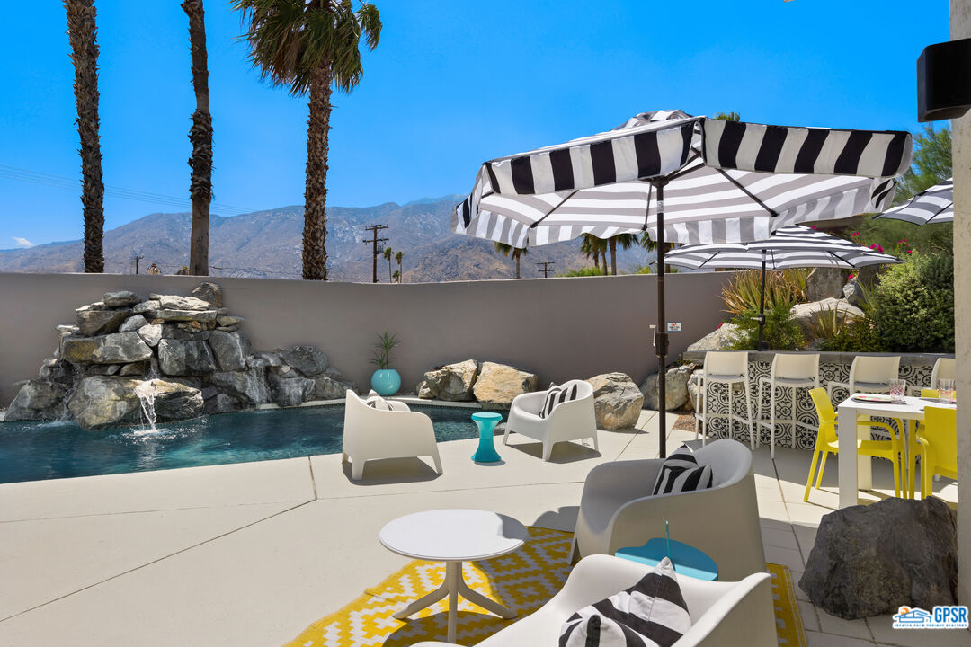 130 West Racquet Club Road, Unit 426 Palm Springs, CA 92262 - Photo 26 of 36 Gallery Image 26