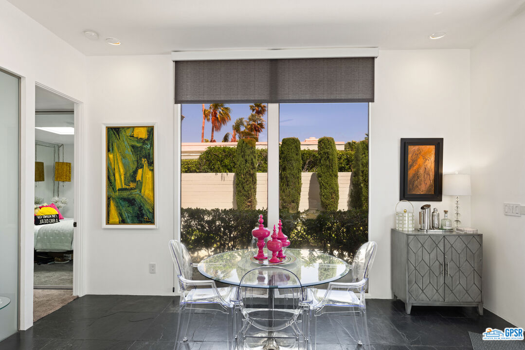 130 West Racquet Club Road, Unit 426 Palm Springs, CA 92262 - Photo 8 of 36 Gallery Image 8