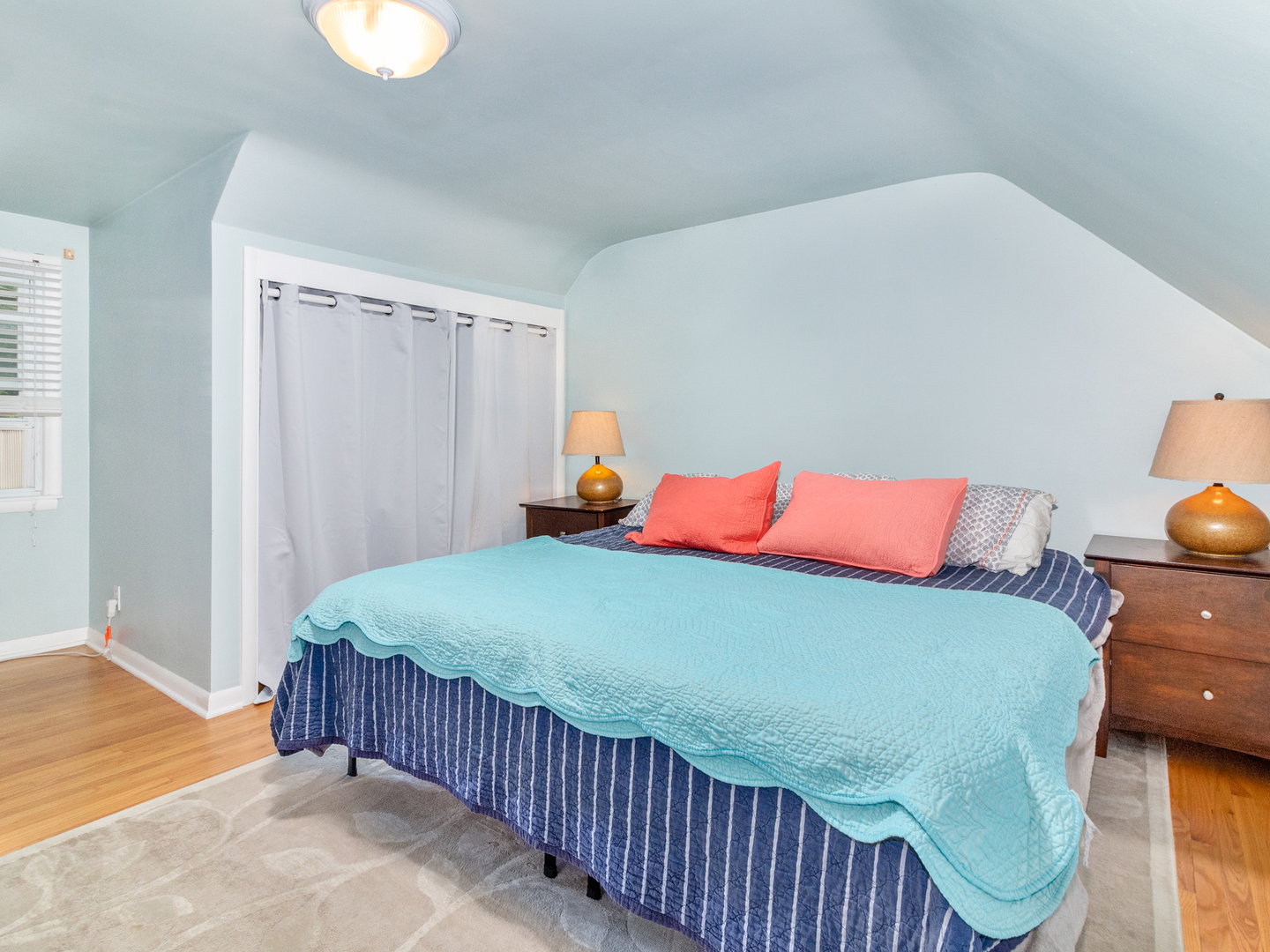 810 North Gary Avenue Wheaton, IL 60187 - Photo 29 of 36 a bedroom with a bed and window