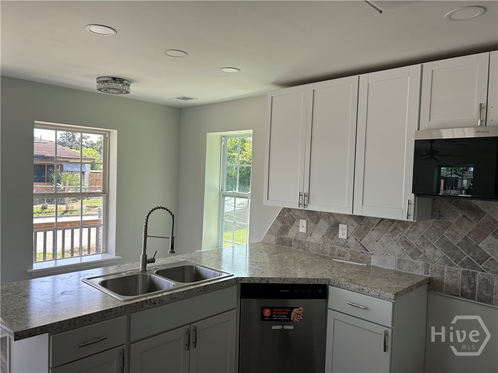 105 Millen Street Savannah, GA 31415 - Photo 3 of 8