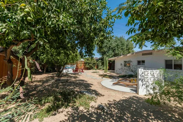 $425,000 | 2421 C Street, Bakersfield, CA 93301