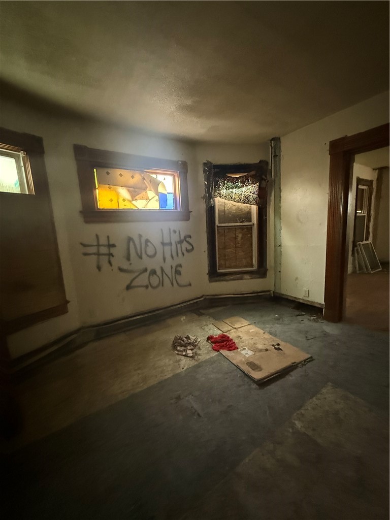 73 2nd Street Rochester, NY 14605 - Photo 5 of 6