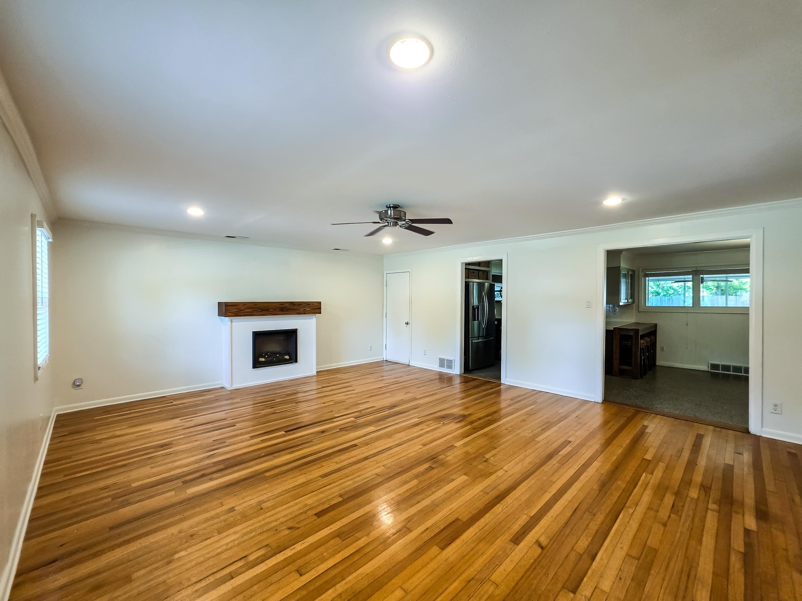 5226 Princeton Road Memphis, TN 38120 - Photo 4 of 21
