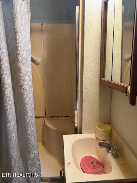 320 Hicks Street Athens, TN 37303 - Photo 12 of 26 IMG_7559