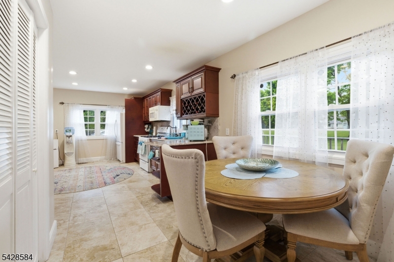 1965 Old Amwell Road Somerset, NJ 08873 - Photo 8 of 32