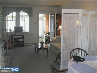109 Kuser Road Hamilton, NJ 08619 - Photo 5 of 6