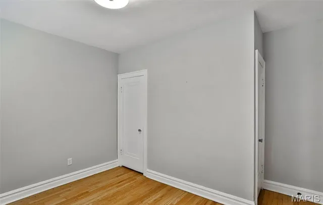 $1,550 | 7125 Dartmouth Avenue, University City, MO 63130