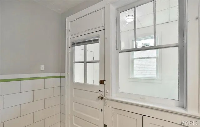 $1,550 | 7125 Dartmouth Avenue, University City, MO 63130