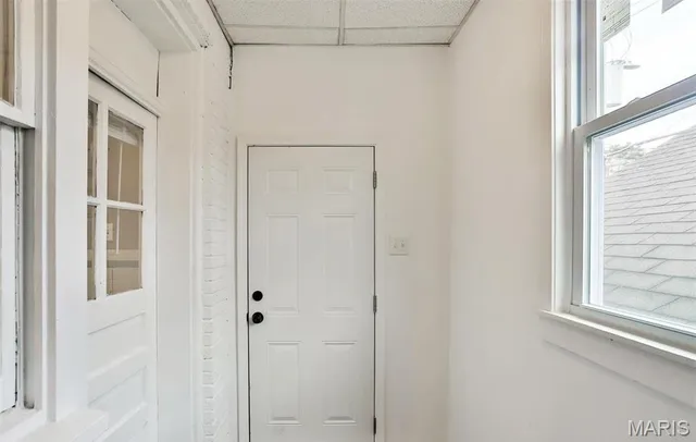 $1,550 | 7125 Dartmouth Avenue, University City, MO 63130