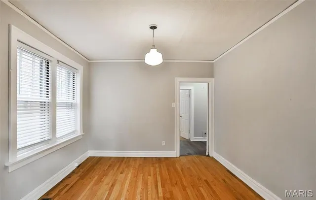 $1,550 | 7125 Dartmouth Avenue, University City, MO 63130