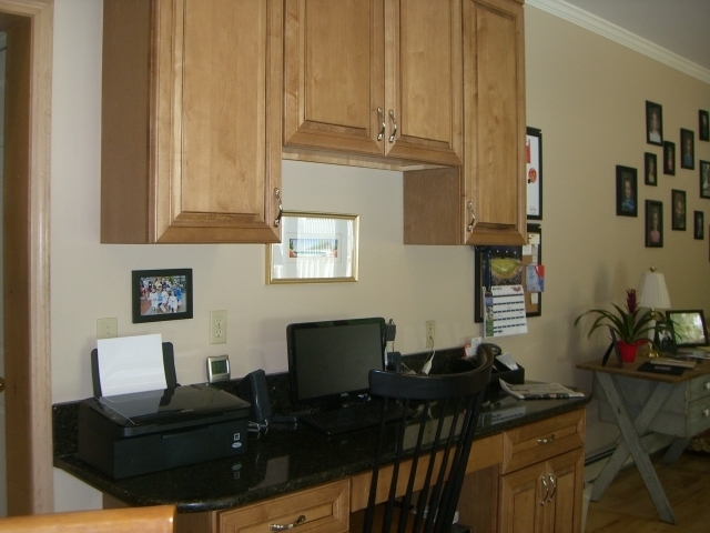 115 Mandalay Road Lee, MA 01238 - Photo 16 of 23 115 madalay 028