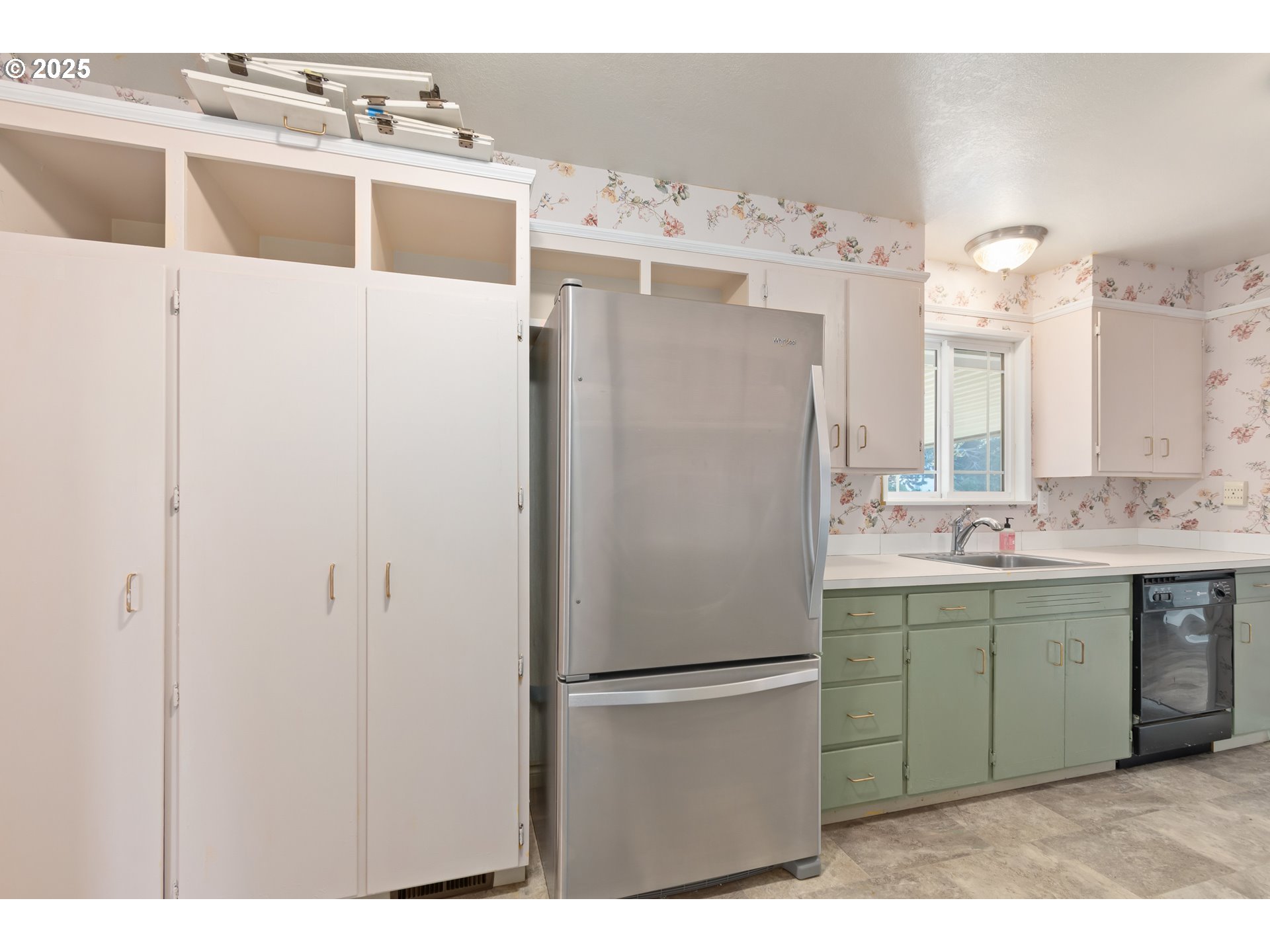 1047 Baxter Street Eugene, OR 97402 - Photo 16 of 45