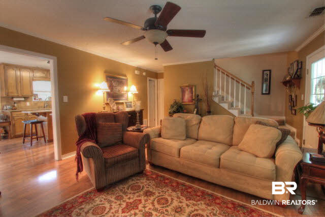 513 Grand Avenue Fairhope, AL 36532 - Photo 11 of 28 living room