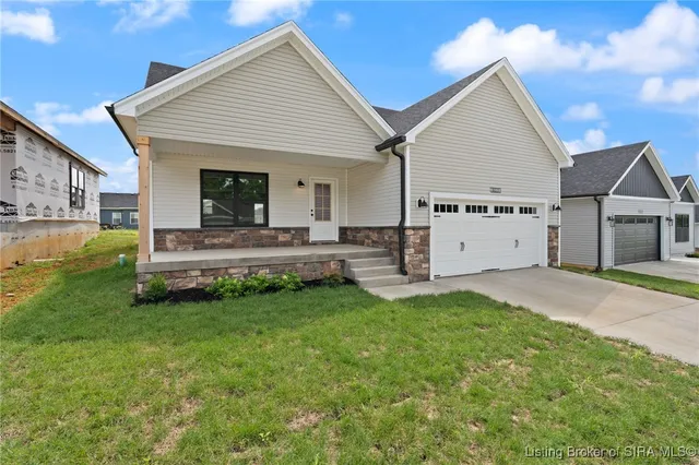 $279,000 | 8031 Hudson Lane, Georgetown, IN 47122
