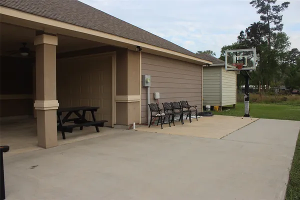 $2,800 | 19914 South Plantation Estates Drive, Porter, TX 77365