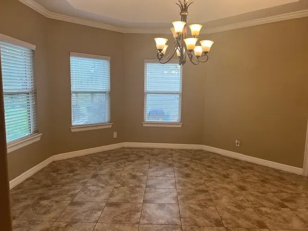 a view of empty room with window