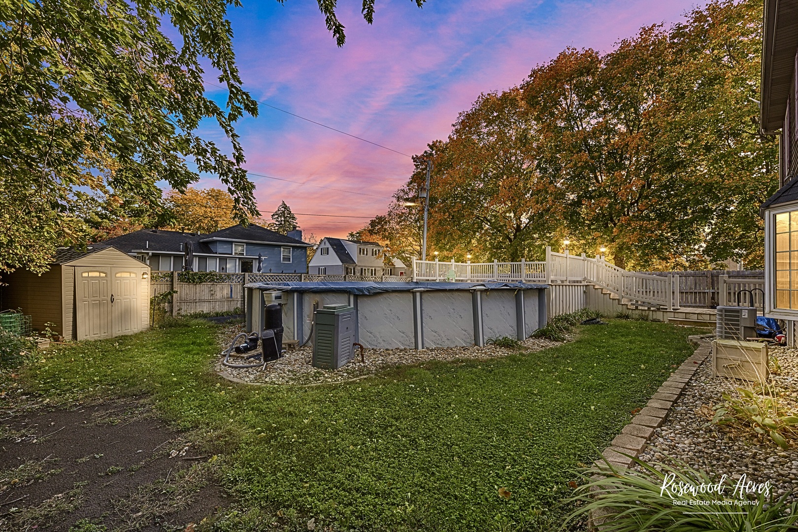 1403 West Budd Boulevard Kankakee, IL 60901 - Photo 45 of 46 a front view of a house with garden