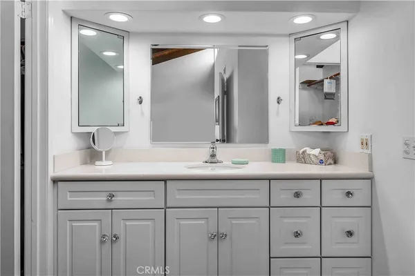 $7,250 | 420 Palos Verdes Boulevard, Redondo Beach, CA 90277