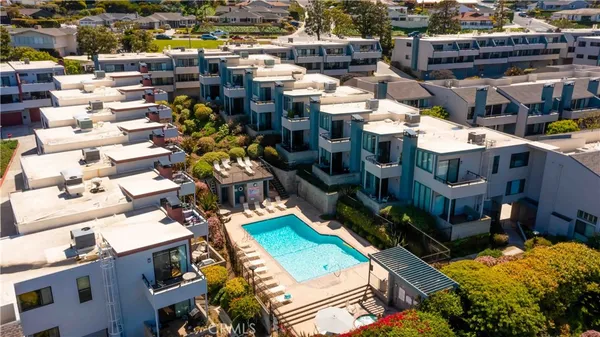 $7,250 | 420 Palos Verdes Boulevard, Redondo Beach, CA 90277