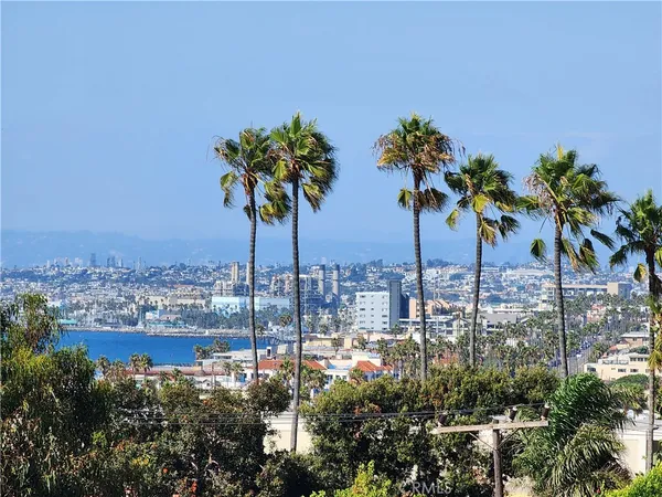 $7,250 | 420 Palos Verdes Boulevard, Redondo Beach, CA 90277
