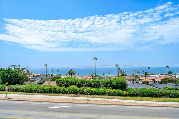 $7,250 | 420 Palos Verdes Boulevard, Redondo Beach, CA 90277
