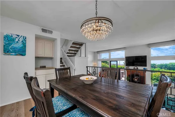 $7,250 | 420 Palos Verdes Boulevard, Redondo Beach, CA 90277