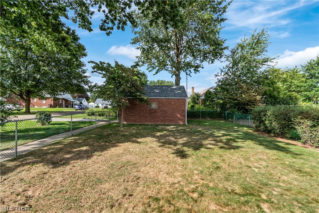 2945 15th Street Northwest Canton, OH 44708 - Photo 17 of 27 Gallery Image 17