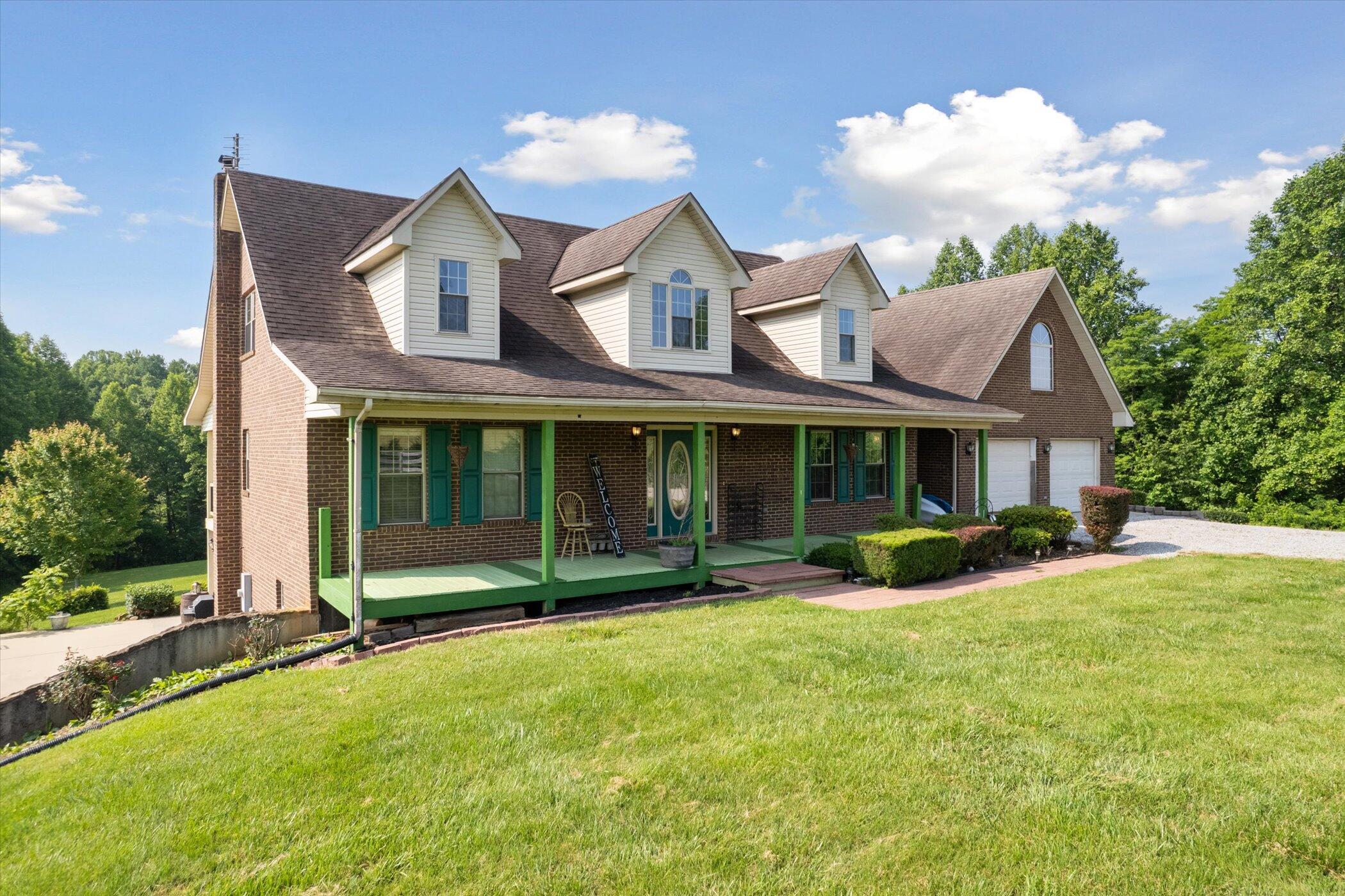 192 Raney Road Yosemite, KY 42566 - Photo 10 of 53 02-192-Raney-Rd-Yosemite-KY-42566-Window