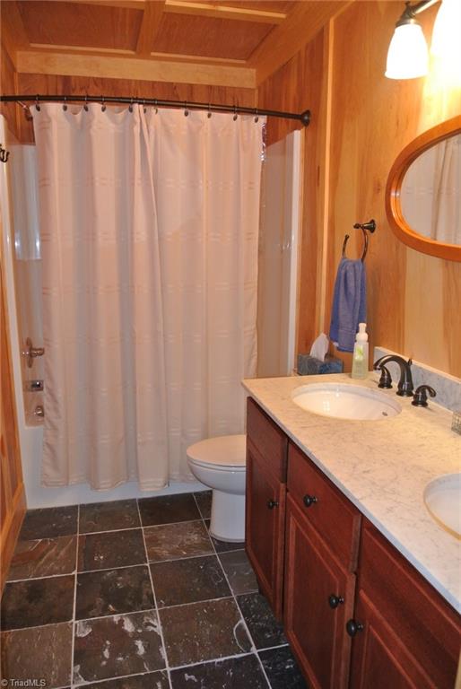4661 Staghorn Road Purlear, NC 28665 - Photo 18 of 28