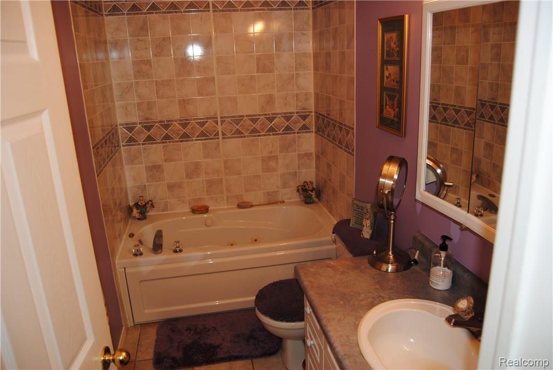 45 Dockham Road Columbiaville, MI 48421 - Photo 10 of 13 DSC_0047.JPG