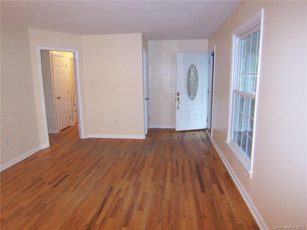 83 Pressley Road Asheville, NC 28805 - Photo 2 of 12 Gallery Image 2